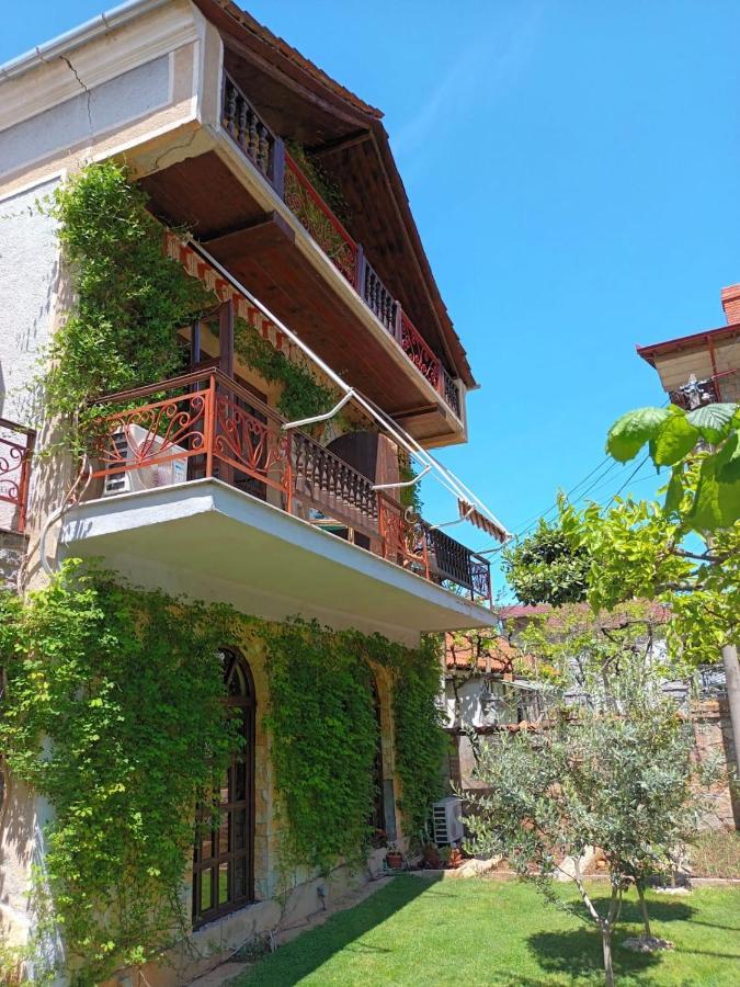 Guest House Lin Exterior photo