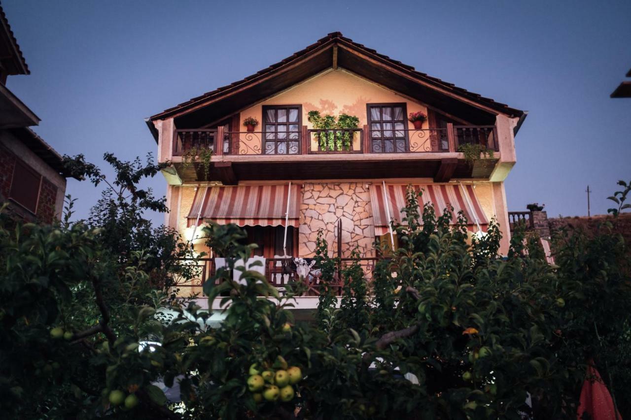 Guest House Lin Exterior photo